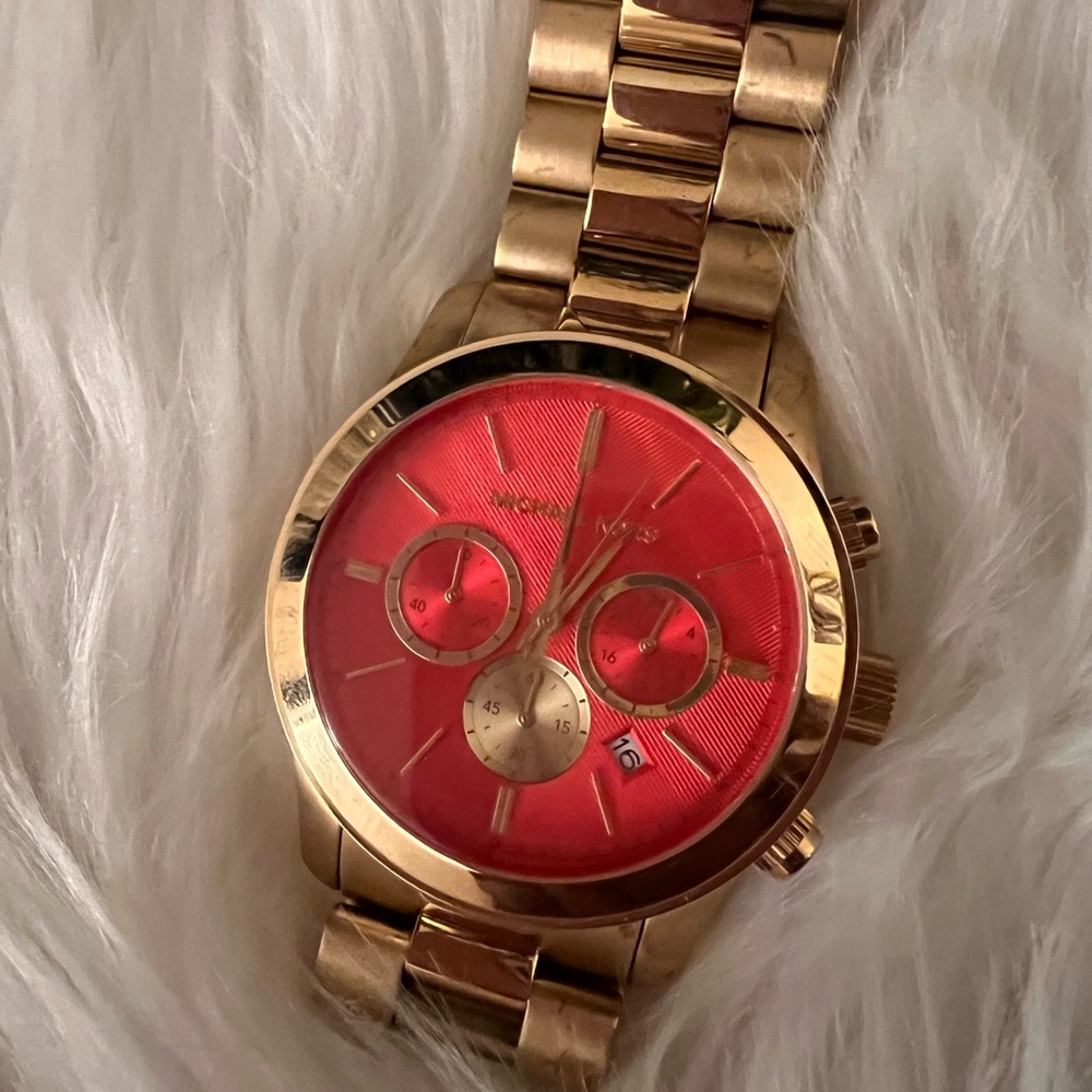 ✔️Michael Kors Rare MK5930 Chronograph Watch - Picture 5 of 14